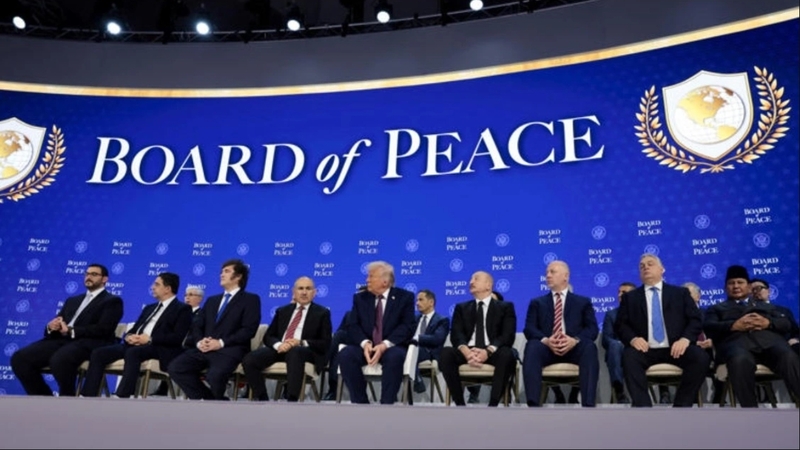 Các nỗ lực hòa bình tập trung vào ngừng bắn, viện trợ nhân đạo, đàm phán chính trị và tái thiết sau xung đột. 