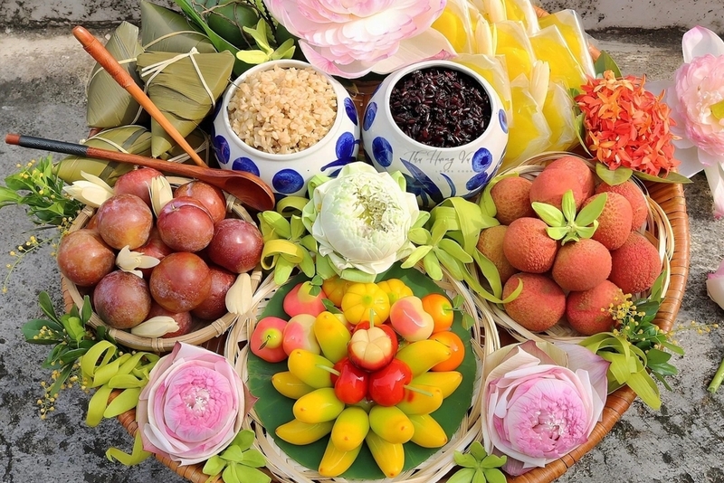Mặc dù phong tục Tết Đoan Ngọ có thể đơn giản hơn trong cuộc sống hiện đại, nhưng ý nghĩa ngày lễ vẫn còn nguyên vẹn. 