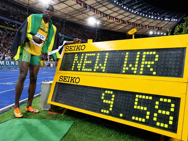 Usain Bolt lập kỷ lục 9,58 giây tại Berlin 2009, trở thành biểu tượng tốc độ của điền kinh thế giới.
